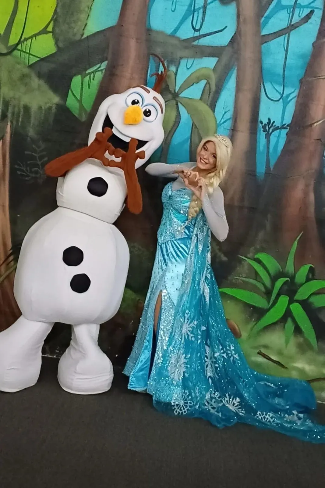Elsa, Olaf